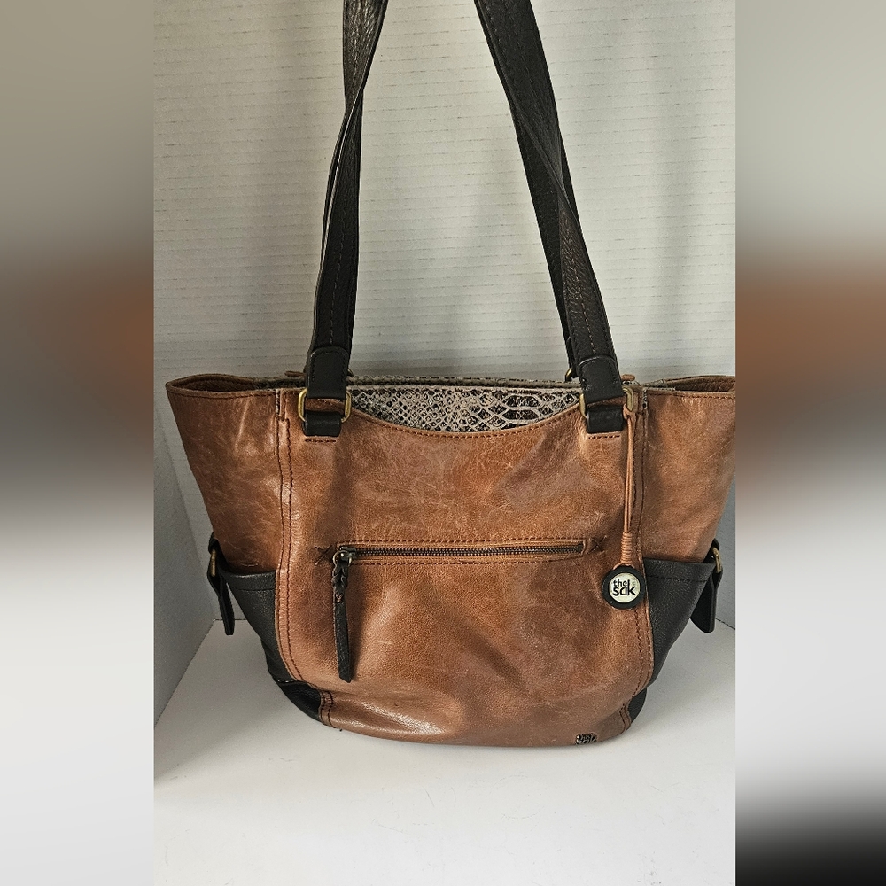 The Sak Kendra‎ Two Toned Leather Tote Shoulder Bag